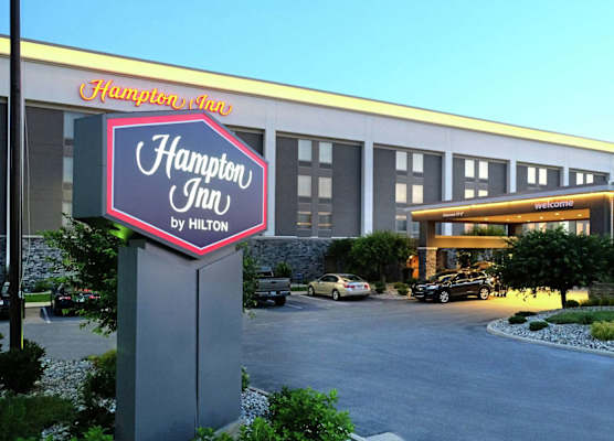 Hampton Inn Lima 1