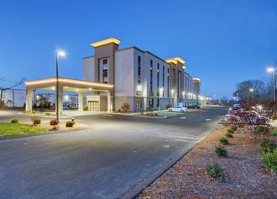 Hampton Inn & Suites Boston/Stoughton, Ma 1