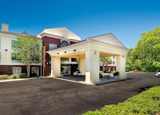 Holiday Inn Express & Suites DAPHNE-SPANISH FORT AREA by IHG 1