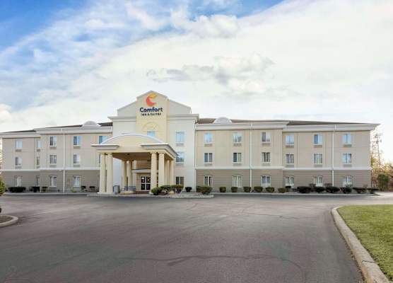 Comfort Inn & Suites Carneys Point - Pennsville 1