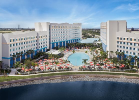 Universal's Endless Summer Resort - Surfside Inn and Suites 1