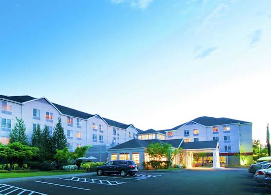 Hilton Garden Inn Seattle/Renton 1