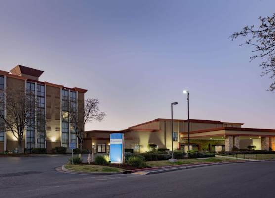 Wyndham Sacramento 1