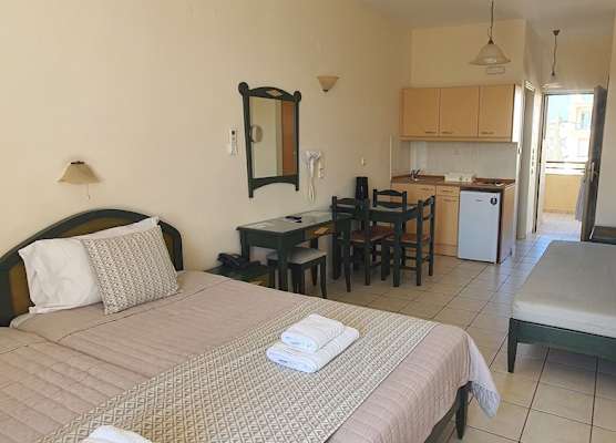 Zannis Hotel 1