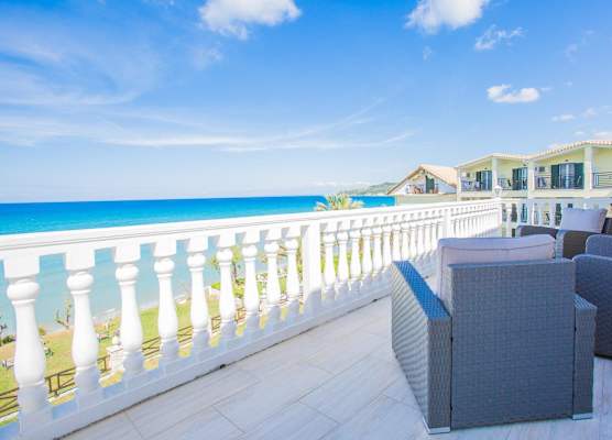 Laura Beach House 1