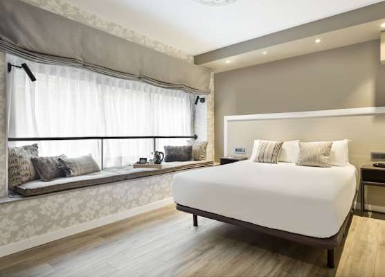 Acta Splendid 1