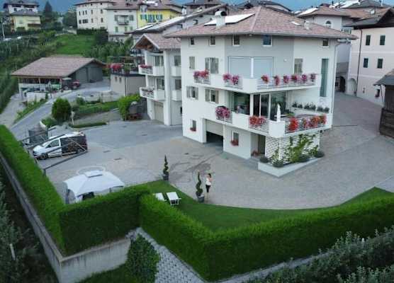 Le Rocce Val di Non - Quality Room & Breakfast 1