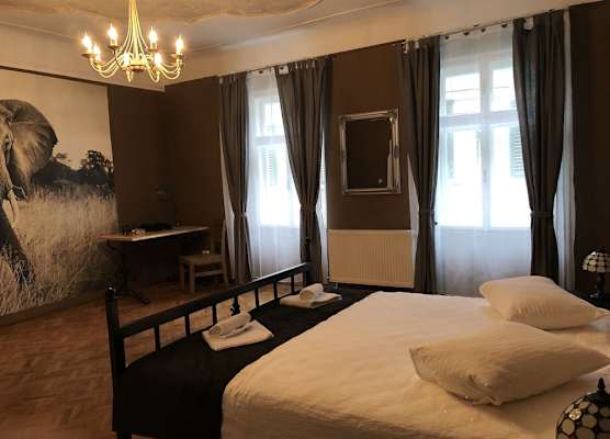 Poet Pastior Residence 1