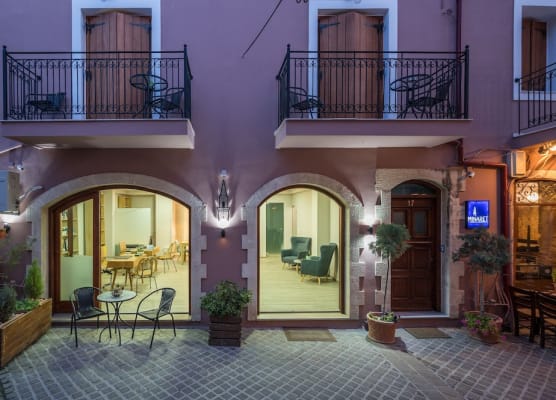 Minaret Suites and Apartments 1