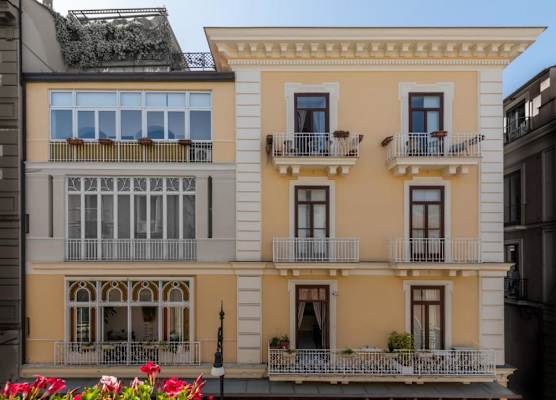 Palazzo Starace 1