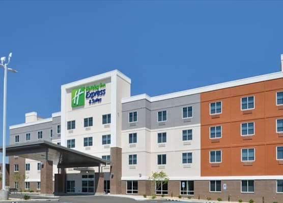 Holiday Inn Express & Suites LEXINGTON - HAMBURG AREA by IHG 1