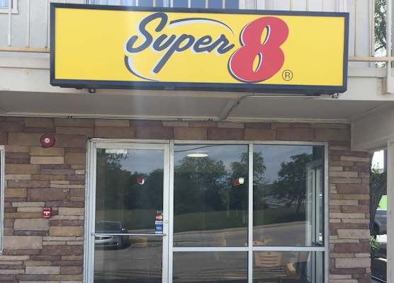 Super 8 by Wyndham Florence 1