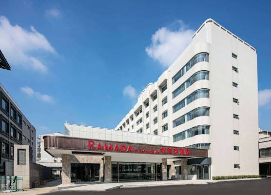 Ramada by Wyndham Yangzhou Slender West Lake 1