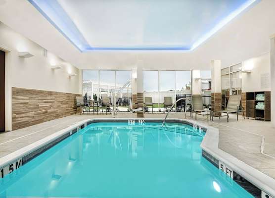 Fairfield Inn & Suites by Marriott Van Canton Area 1