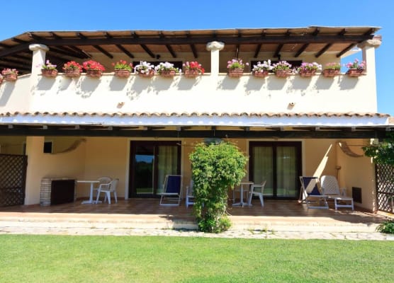 Porto Giunco Residence 1