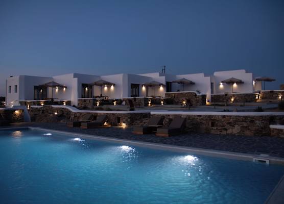 Thronos Suites 1
