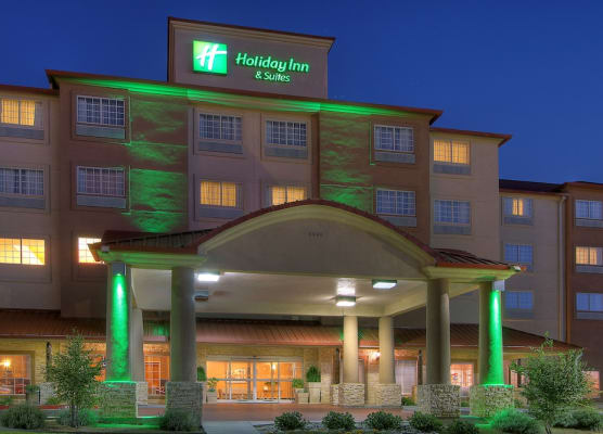Holiday Inn & Suites ALBUQUERQUE AIRPORT by IHG 1