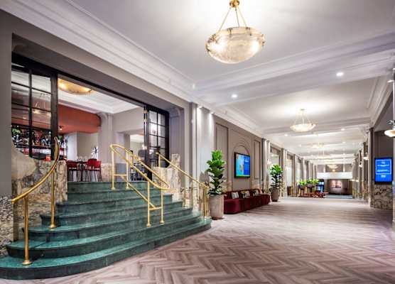 DoubleTree By Hilton Brussels City 1