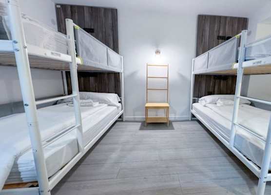 ZUR Boutique Hostel 1