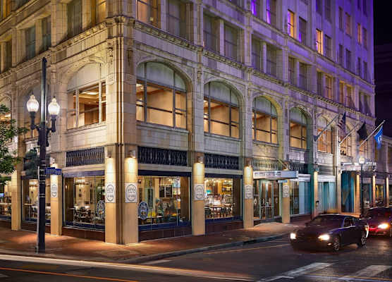 Renaissance New Orleans Pere Marquette French Quarter Area Hotel 1