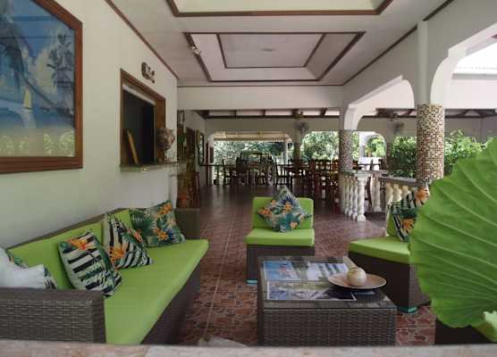 Chalet Bamboo Vert 1