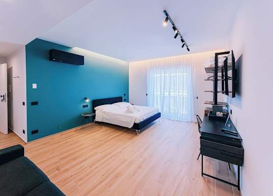 LumiaRooms B&B 1