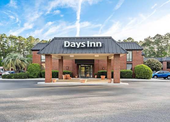 Days Inn by Wyndham Statesboro 1