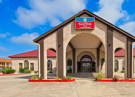 SureStay Plus by Best Western San Antonio Fiesta Inn 1