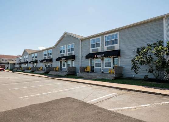 Amsterdam Inn & Suites, an Ascend Collection Hotel 1