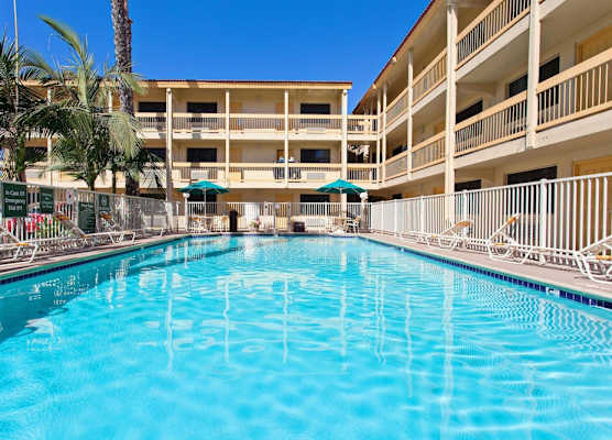 La Quinta Inn by Wyndham Costa Mesa Orange County 1