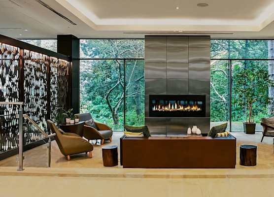 Crowne Plaza Toronto North York by IHG 1