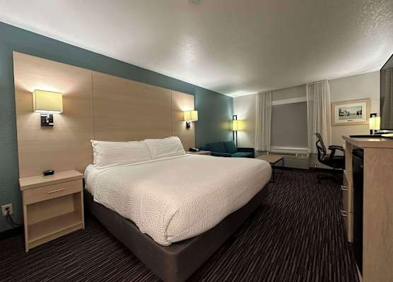 Best Western Watertown 1