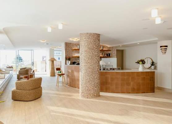 Marina Resort 1