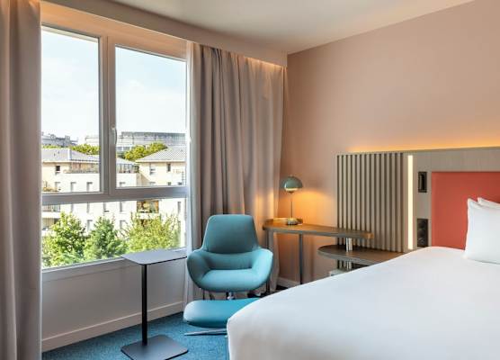 Courtyard by Marriott Paris Saint Denis 1