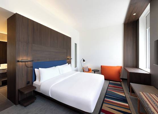 Aloft by Marriott Al Mina, Dubai 1
