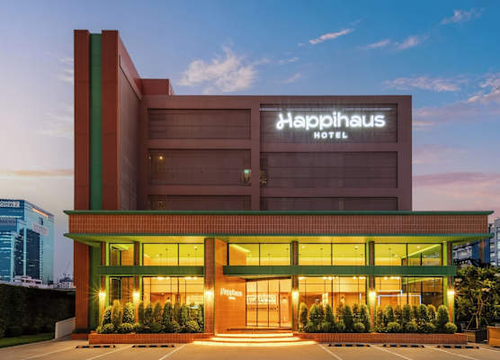 Happihaus Hotel Bangkok 1