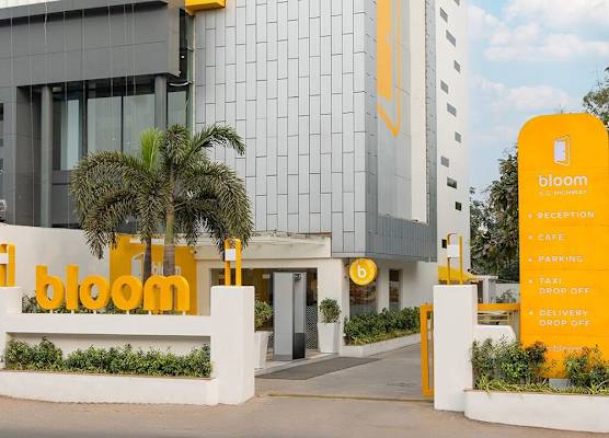 Bloom Hotel - SG Highway 1
