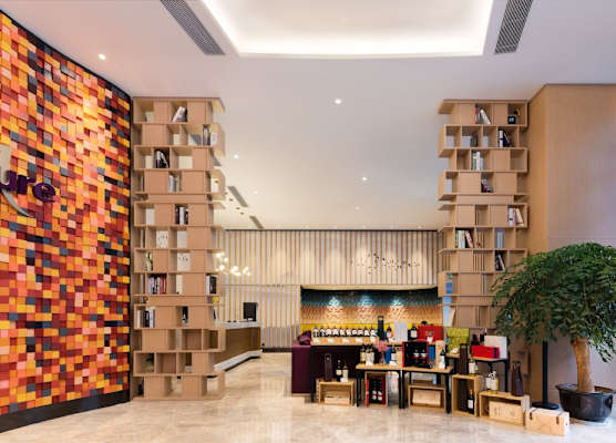 Mercure Chengdu Huapaifang 1