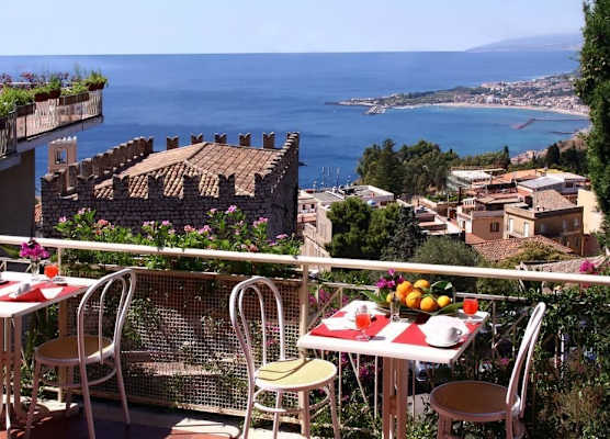 Hotel Mediterranée 1