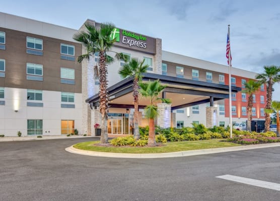 Holiday Inn Express FORT WALTON BEACH CENTRAL by IHG 1
