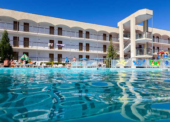 AMFORA HOTEL 1