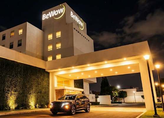 BeWow Hotel Querétaro 1