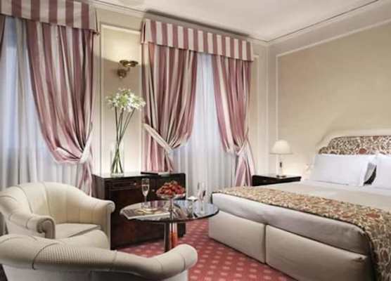 Hotel De La Ville 1