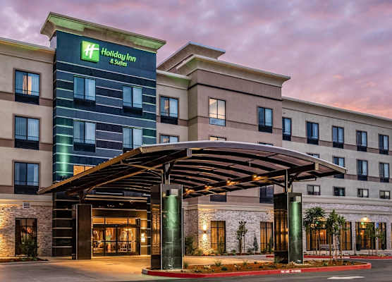 Holiday Inn & Suites SILICON VALLEY - MILPITAS by IHG 1