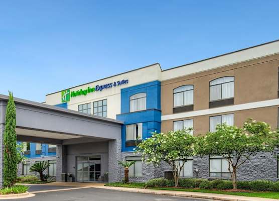 Holiday Inn Express & Suites MOBILE – I-65 by IHG 1