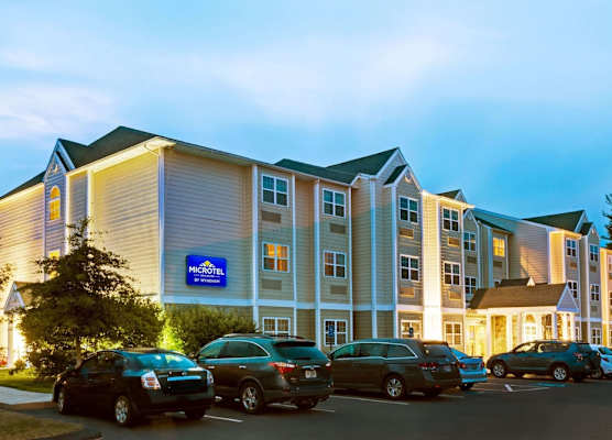 York Microtel Inn & Suites by Wyndham 1