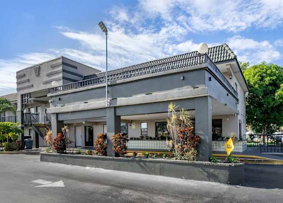 Rodeway Inn Clearwater - Dunedin 1