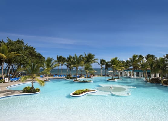 Coconut Bay Beach Resort & Spa All Inclusive 1