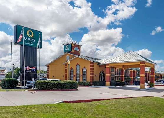 Quality Inn Siloam Springs West 1