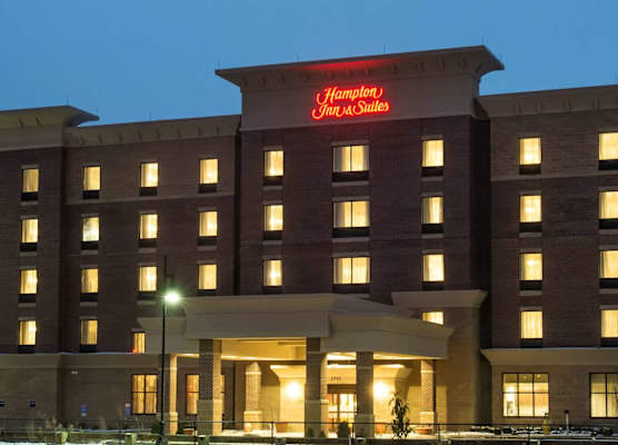 Hampton Inn & Suites - Cincinnati/Kenwood, OH 1